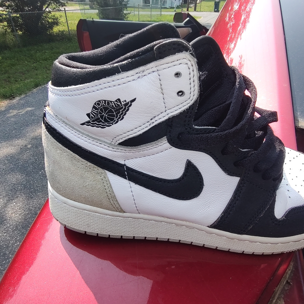 Jordan Kids Sneakers - Black, White, Tan